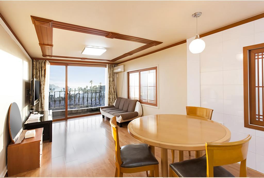 Jeju Castle Villa Room photo
